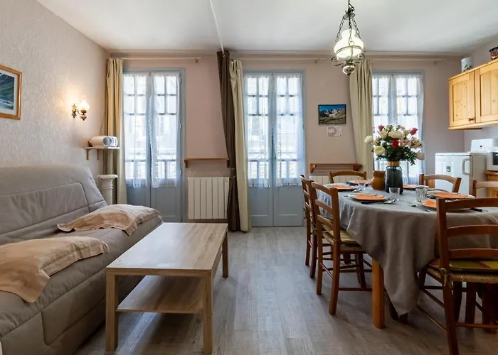 La Tourette * קאוטרט